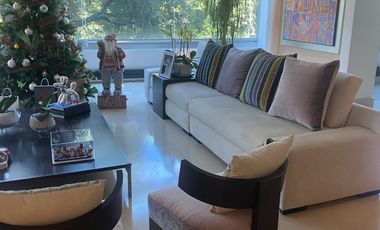 Amplio y hermoso departamento