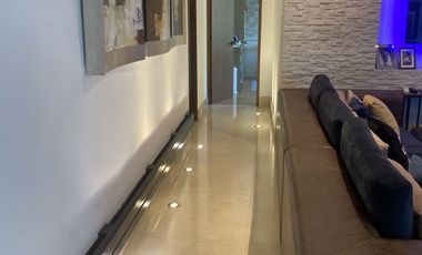 Amplio y hermoso departamento