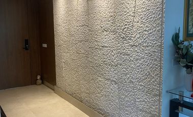 Amplio y hermoso departamento