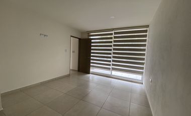 Bonita Casa en Lomas de Angelópolis. Junto a área verde.