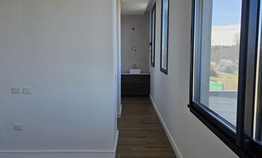 Casa en Venta en El Naudir a estrenar con pileta 3 dormitorios y escritorio 1207