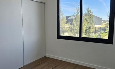 Casa en Venta en El Naudir a estrenar con pileta 3 dormitorios y escritorio 1207