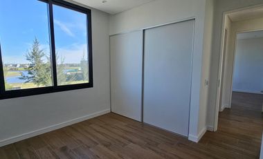Casa en Venta en El Naudir a estrenar con pileta 3 dormitorios y escritorio 1207