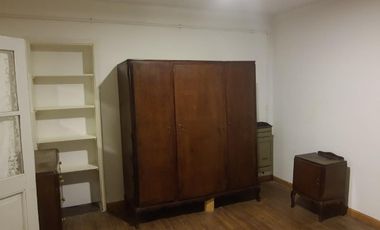 Casa y terreno en venta - 3 dormitorios 2 baños - 800 mts2 - Comandante Nicanor Otamendi