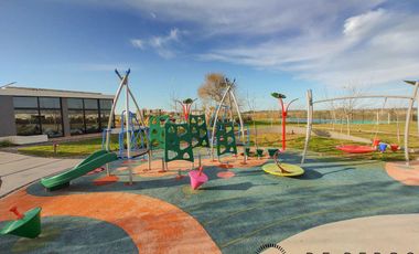 Lote de 1388m2 en Developer Park