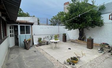 VENTA CHALET EN BARRIO EL MARTILLO