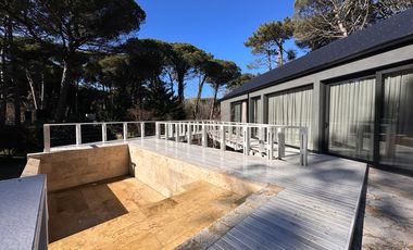 Casa en Carilo