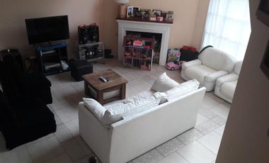 Casa en venta - 3 Dormitorios 3 Baños - Cocheras - 660Mts2 - Moreno