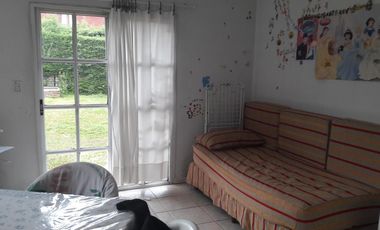 Casa en venta - 3 Dormitorios 3 Baños - Cocheras - 660Mts2 - Moreno