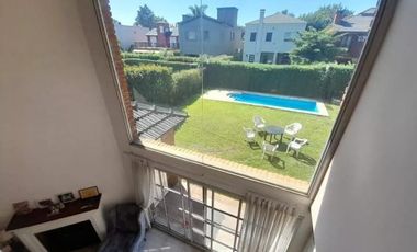 Casa en venta - 3 Dormitorios 3 Baños - Cocheras - 660Mts2 - Moreno