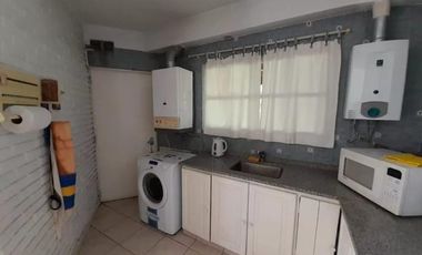 Casa en venta - 3 Dormitorios 3 Baños - Cocheras - 660Mts2 - Moreno