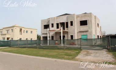 Casa en construcción en La Providencia