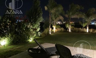 Casa estilo moderno 3 ambientes con acceso propio a laguna en Barrio San Sebastián