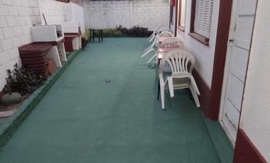 Casa en venta - 15 Dormitorios 14 Baños - 596Mts2 - Villa Gesell