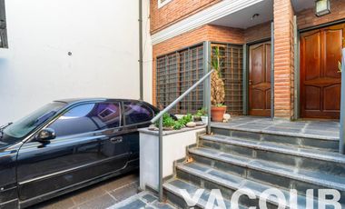 Triplex en venta - 3 Dormitorios 3 Baños - Cochera - 170Mts2 - Parque Avellaneda