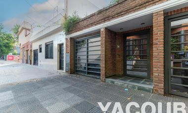 Triplex en venta - 3 Dormitorios 3 Baños - Cochera - 170Mts2 - Parque Avellaneda