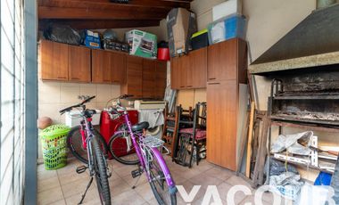 Triplex en venta - 3 Dormitorios 3 Baños - Cochera - 170Mts2 - Parque Avellaneda