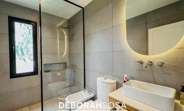 Casa en  Alquiler en Barrio El Canton -5ambientes -vista al golf-amoblada -zona norte