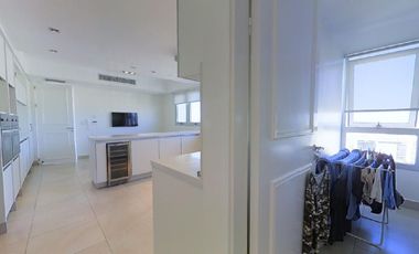 Triplex  4 Dormitorios en Venta Belgrano con pileta cubierta y parrilla