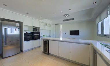 Triplex  4 Dormitorios en Venta Belgrano con pileta cubierta y parrilla