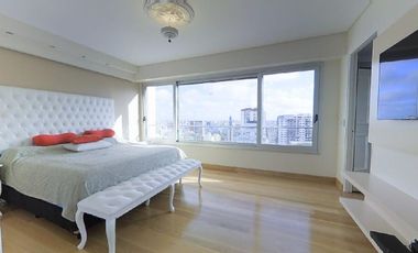 Triplex  4 Dormitorios en Venta Belgrano con pileta cubierta y parrilla