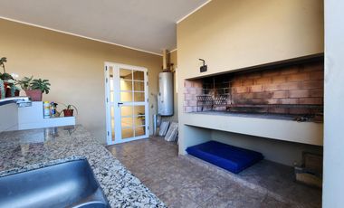 Moderna casa en venta B° Villa Talleres