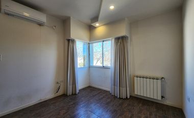 Moderna casa en venta B° Villa Talleres
