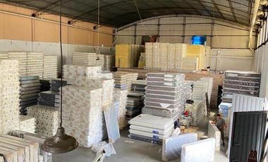 Importante Galpón en Morón Sur