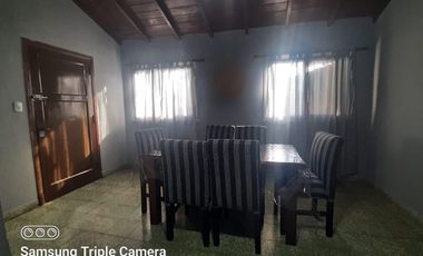 Casa en venta - 3 dormitorios 1 baño - 420 mts2 - Camet
