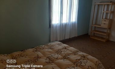 Casa en venta - 3 dormitorios 1 baño - 420 mts2 - Camet