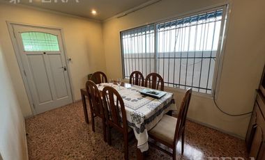 Venta de PH de 3 ambientes con cochera en Bernal Oeste