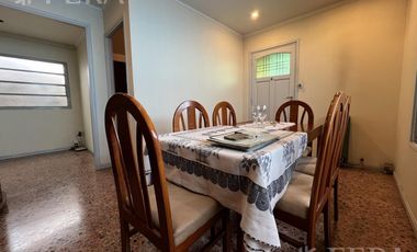 Venta de PH de 3 ambientes con cochera en Bernal Oeste