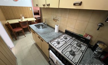 Venta de PH de 3 ambientes con cochera en Bernal Oeste