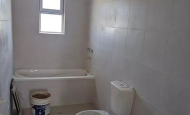 PH en venta - 2 Dormitorios 2 Baños - Cocheras - 200Mts2 - Quequén, Necochea