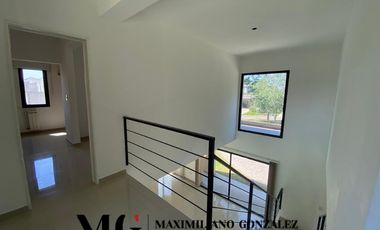 Casa en venta, 5 ambientes - Los Naranjos, Esteban Echeverría