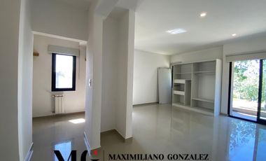 Casa en venta, 5 ambientes - Los Naranjos, Esteban Echeverría