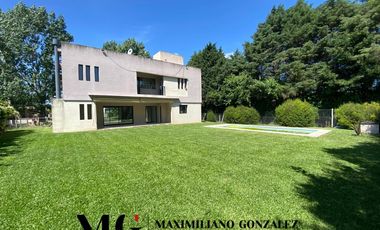 Casa en venta, 5 ambientes - Los Naranjos, Esteban Echeverría