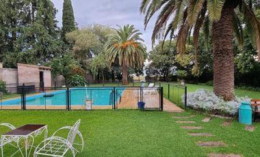 Casa  venta - 3 Dormitorios   2.230Mts2 - Venado Tuerto, General López, Santa Fe