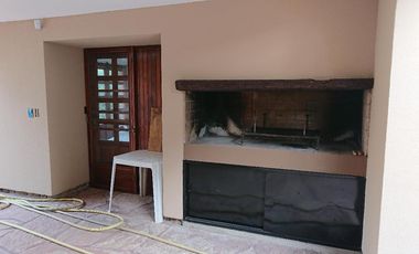 Casa  venta - 3 Dormitorios   2.230Mts2 - Venado Tuerto, General López, Santa Fe