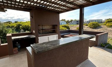 Casa en Alquiler - Residencial I Lote 648 de Costa Esmeralda - Cul de sac