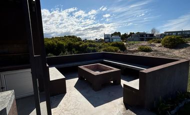 Casa en Alquiler - Residencial I Lote 648 de Costa Esmeralda - Cul de sac