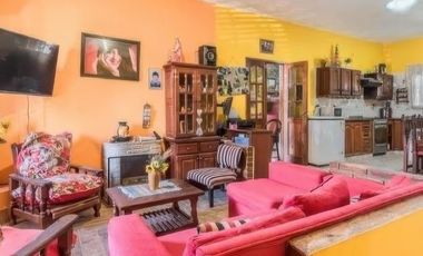 Casa en venta - 4 Dormitorios 2 Baños - Cocheras - 300Mts2 - La Matanza