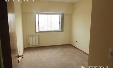 Venta de departamento 3 ambientes en  Avellaneda (21630)