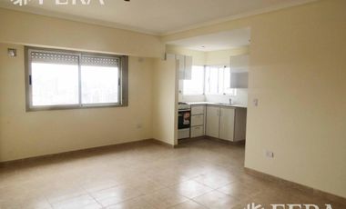 Venta de departamento 3 ambientes en  Avellaneda (21630)