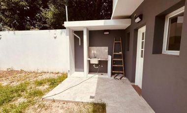 Dúplex en venta - 2 Dormitorios 2 Baños - Cochera - 145Mts2 - Ringuelet
