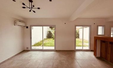 Dúplex en venta - 2 Dormitorios 2 Baños - Cochera - 145Mts2 - Ringuelet