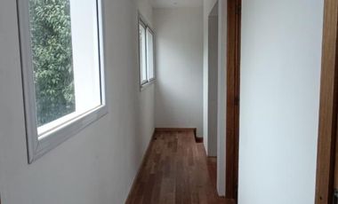 Dúplex en venta - 2 Dormitorios 2 Baños - Cochera - 145Mts2 - Ringuelet