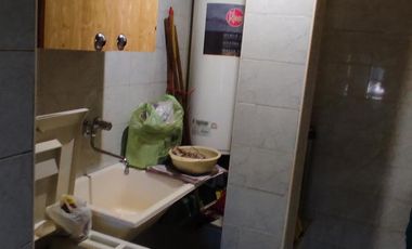CASA SOBRE AMPLIO LOTE