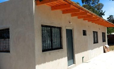 Casa en venta - 2 dormitorios 1 baño - patio - 317 mts2  - Alejandro Korn