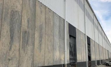 Alquiler - Depósito 8000m2 - Gral. Pacheco - 2.200 posiciones de racks instaladas